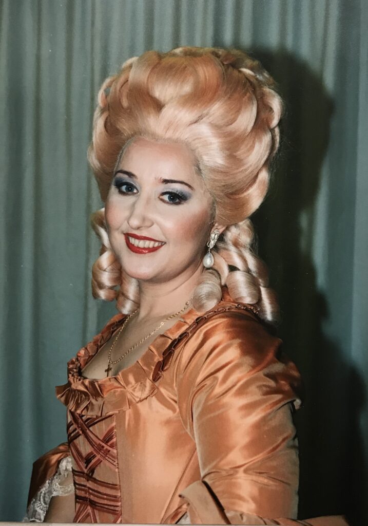 Elena Moşuc