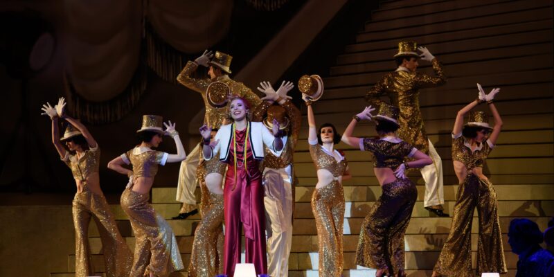 Cendrillon au pays des Ziegfeld Follies. Credit : Mirco Magliocca